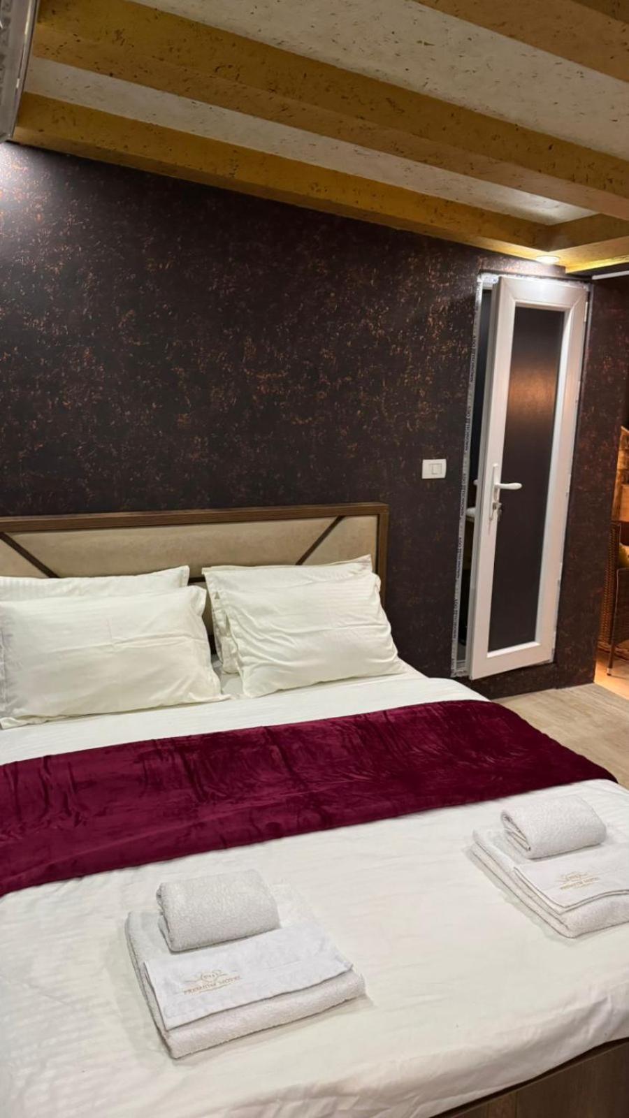 Hotel Premium Priština Exteriér fotografie